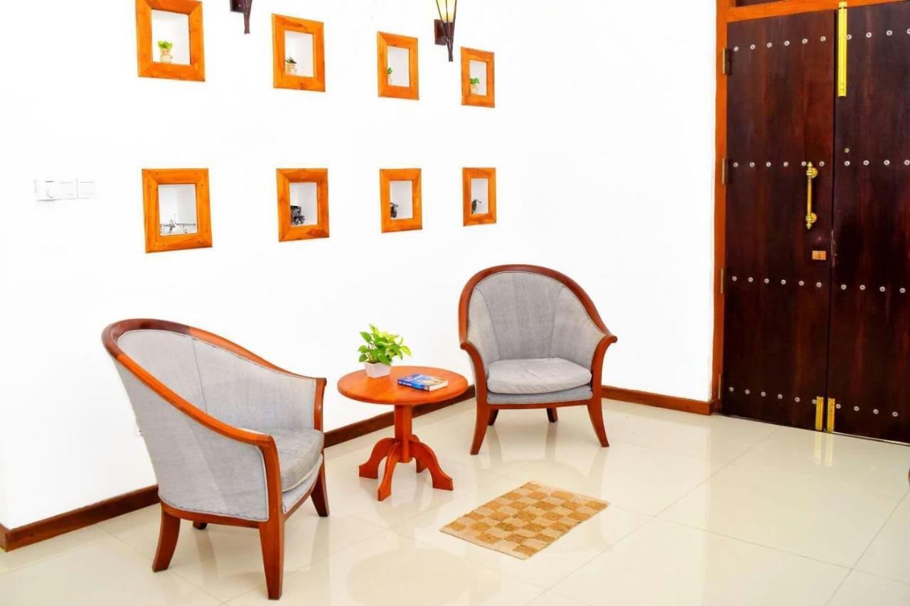 So What Boutique Hotel Negombo Buitenkant foto