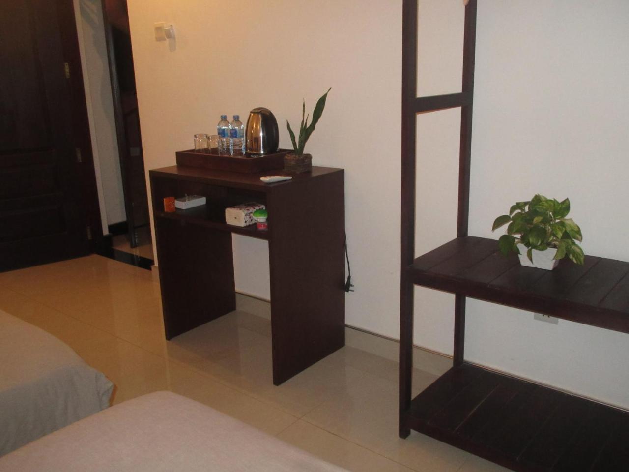 So What Boutique Hotel Negombo Buitenkant foto