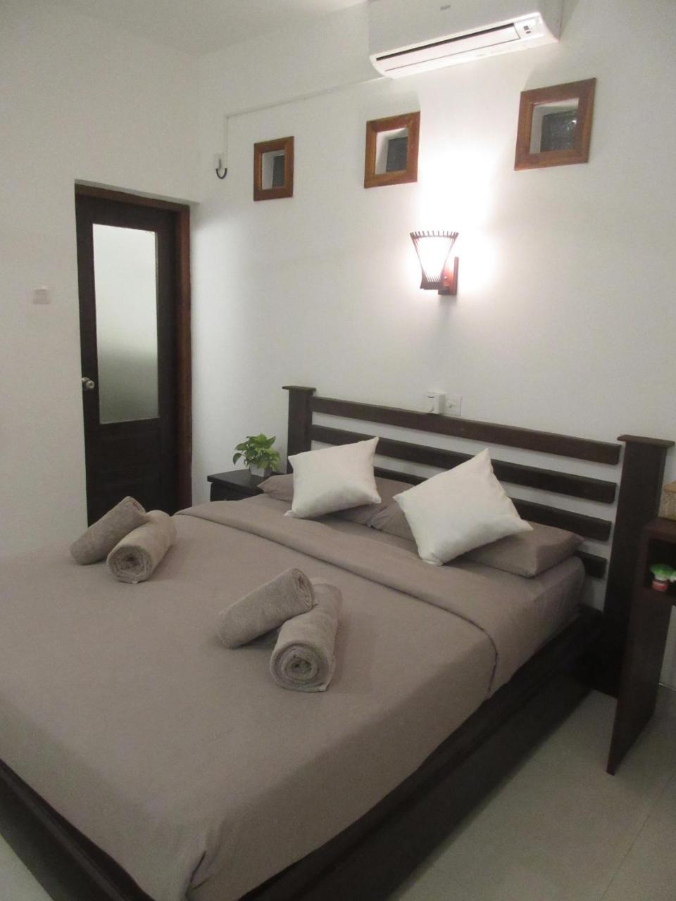 So What Boutique Hotel Negombo Buitenkant foto